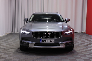 Volvo V90 Cross Country vaihtoauto