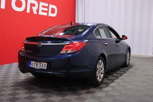 Opel Insignia vaihtoauto