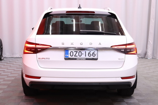 Skoda Superb vaihtoauto