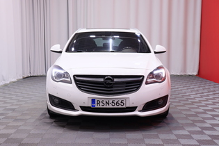 Opel Insignia vaihtoauto