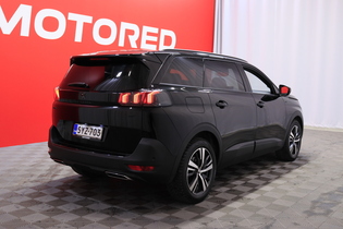 Peugeot 5008 vaihtoauto