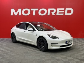 Tesla Model 3 vaihtoauto