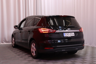 Ford S-MAX vaihtoauto