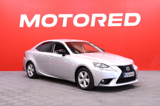 Lexus IS vaihtoauto