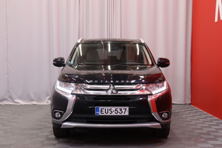 Mitsubishi Outlander vaihtoauto