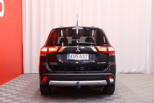 Mitsubishi Outlander vaihtoauto