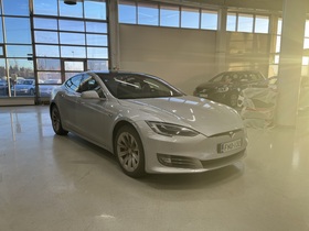 Tesla Model S vaihtoauto