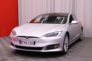 Tesla Model S vaihtoauto