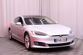 Tesla Model S vaihtoauto