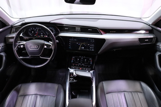 Audi e-tron vaihtoauto