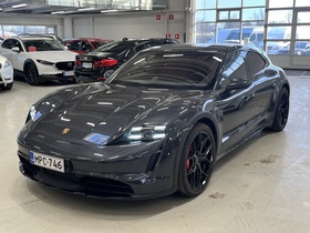 Porsche Taycan vaihtoauto