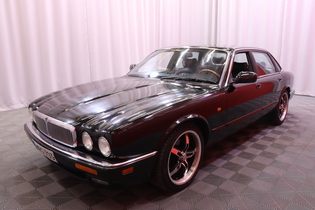 Jaguar XJ 6 vaihtoauto