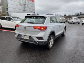 Volkswagen T-Roc vaihtoauto