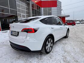 Tesla Model Y vaihtoauto