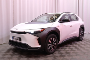 Toyota bZ4X vaihtoauto