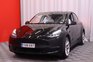 Tesla Model Y vaihtoauto