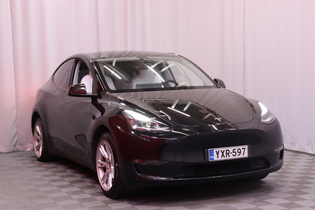 Tesla Model Y vaihtoauto