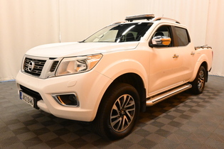 Nissan Navara vaihtoauto