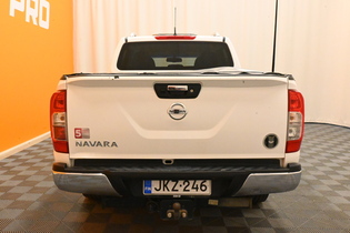 Nissan Navara vaihtoauto