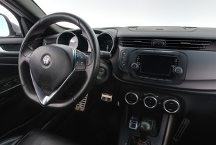 Alfa Romeo Giulietta vaihtoauto