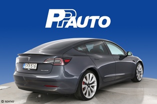 Tesla Model 3 vaihtoauto