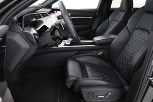 Audi Q8 e-tron vaihtoauto