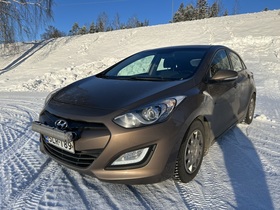Hyundai i30 5d vaihtoauto