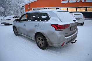 Mitsubishi Outlander vaihtoauto