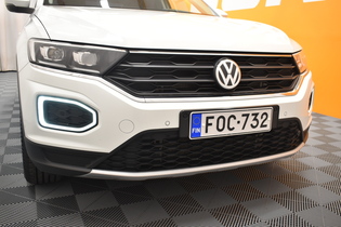 Volkswagen T-Roc vaihtoauto