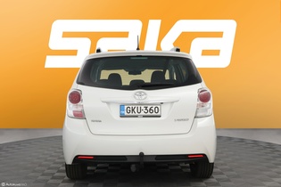 Toyota Verso vaihtoauto
