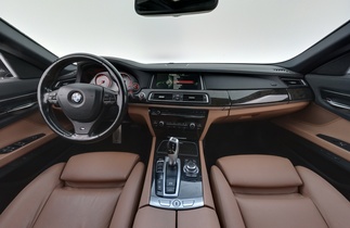 BMW 730 vaihtoauto