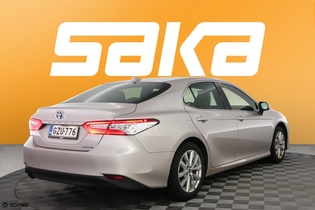 Toyota Camry vaihtoauto