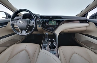 Toyota Camry vaihtoauto