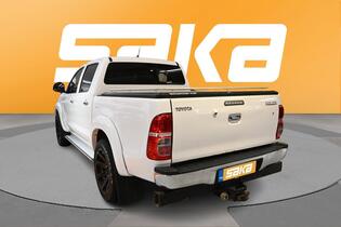 Toyota Hilux vaihtoauto