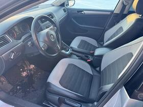 Volkswagen Jetta vaihtoauto