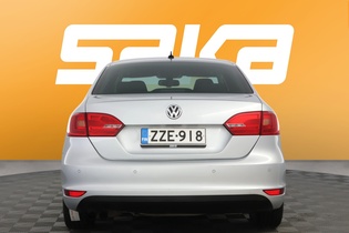 Volkswagen Jetta vaihtoauto