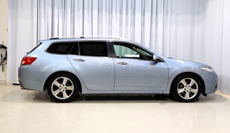 Honda Accord vaihtoauto