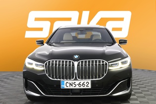 BMW 745 vaihtoauto