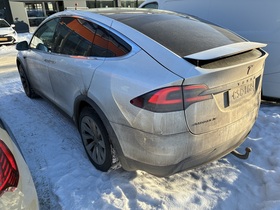 Tesla Model X vaihtoauto