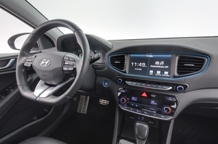 Hyundai IONIQ hybrid vaihtoauto