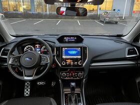 Subaru Forester vaihtoauto