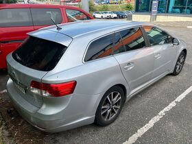 Toyota Avensis vaihtoauto