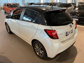 Toyota Yaris vaihtoauto