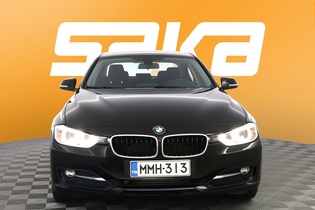 BMW 320 vaihtoauto