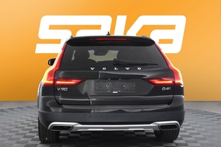 Volvo V90 Cross Country vaihtoauto