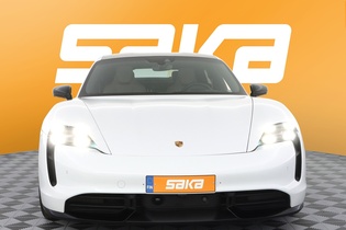 Porsche Taycan vaihtoauto