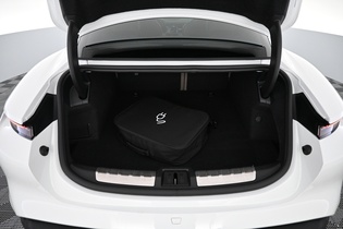 Porsche Taycan vaihtoauto