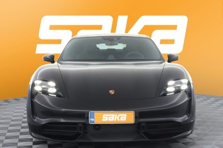 Porsche Taycan vaihtoauto