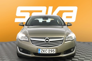 Opel Insignia vaihtoauto