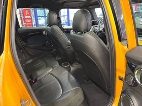 Mini Cooper vaihtoauto